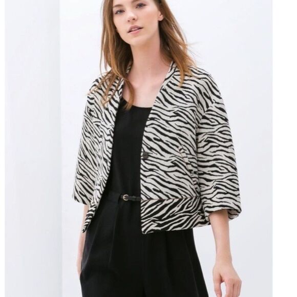 NWT Zara Basic Zebra Print Crop Blazer Womens Size S - Picture 1 of 7